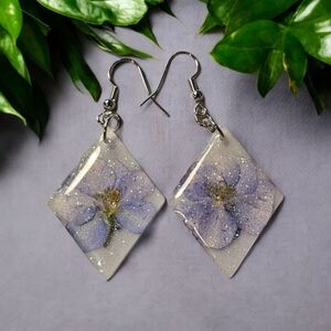 Elegant Floral Resin Earrings